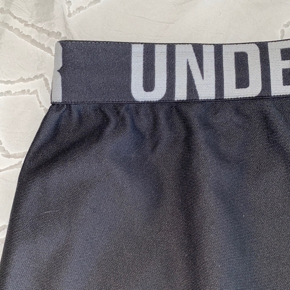 UA shorts - Picture 4 of 4